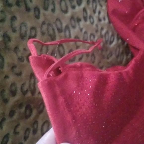 Red heeled over knee boot - Picture 6 of 10